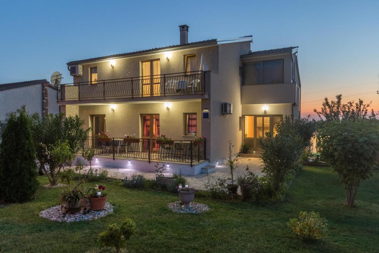 Apartment Belma Porec Radmani 外观 照片